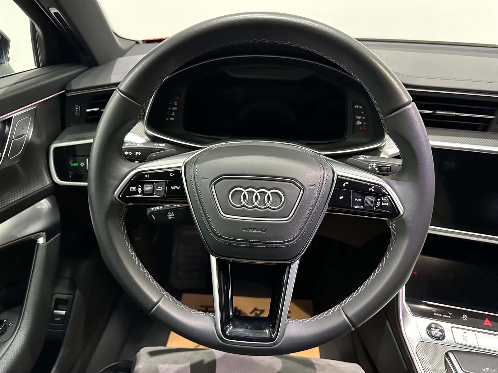 Audi A6L, 2024 9