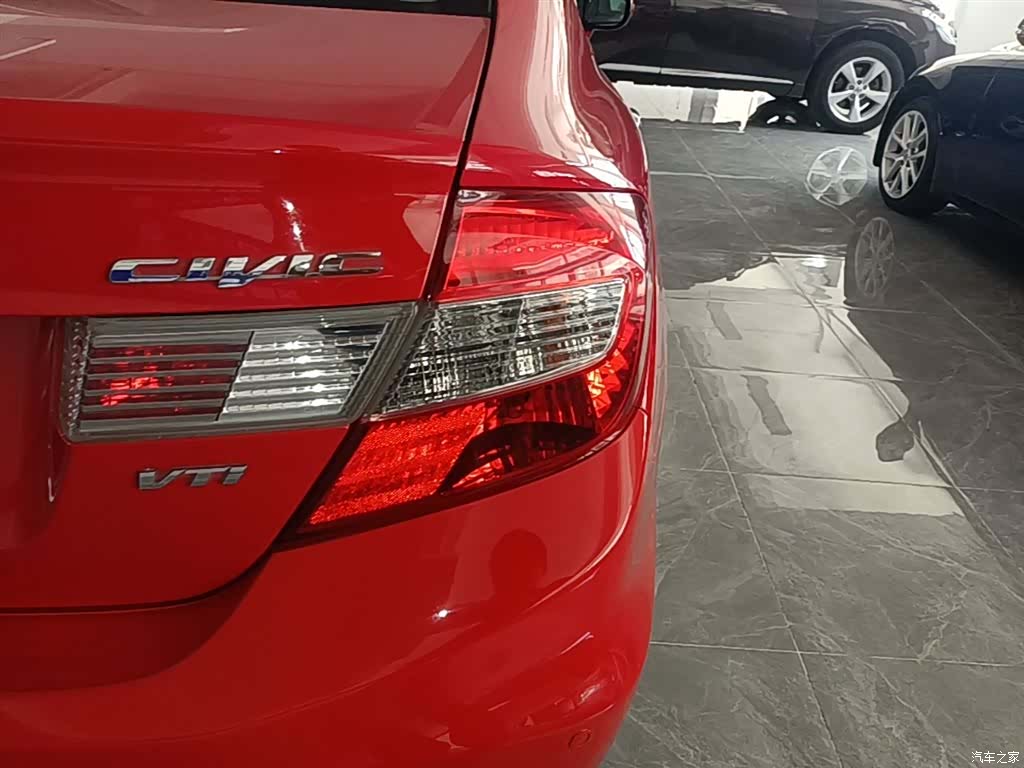 Honda Civic, 2014 8