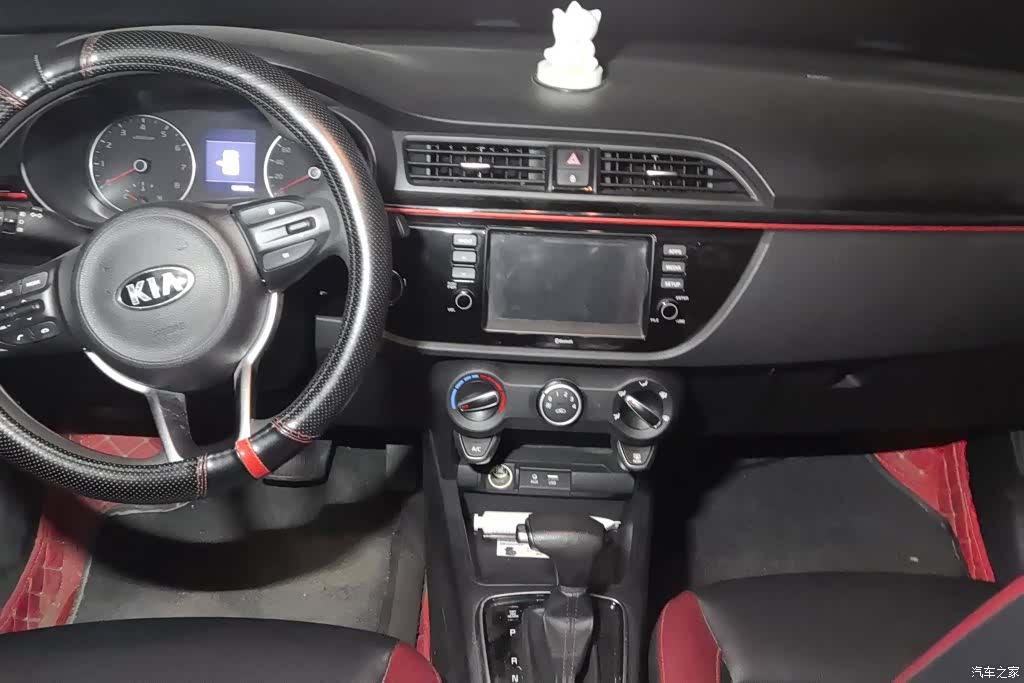 Kia KX, 2018 12