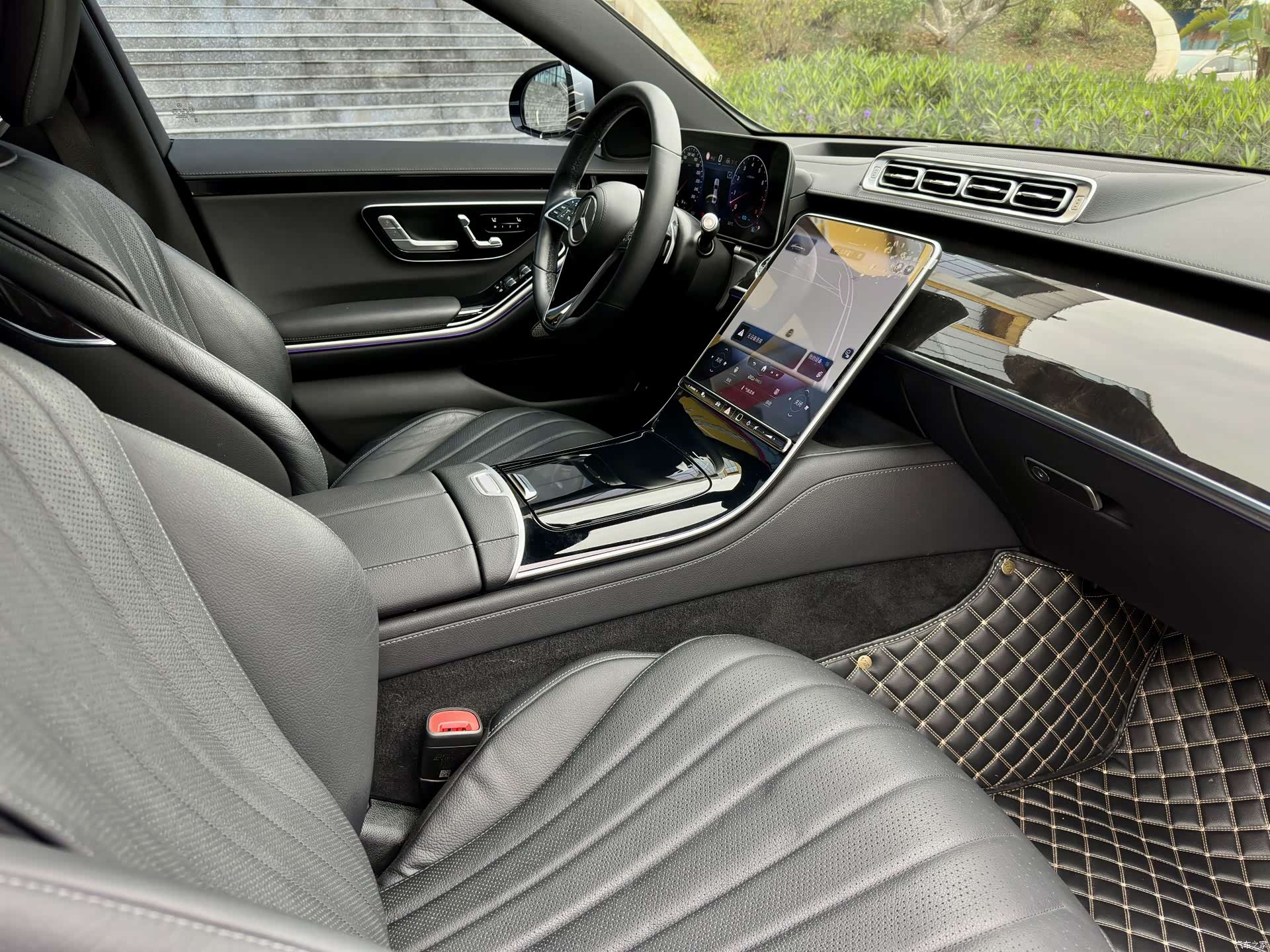 Mercedes-Benz S-Class, 2022 12