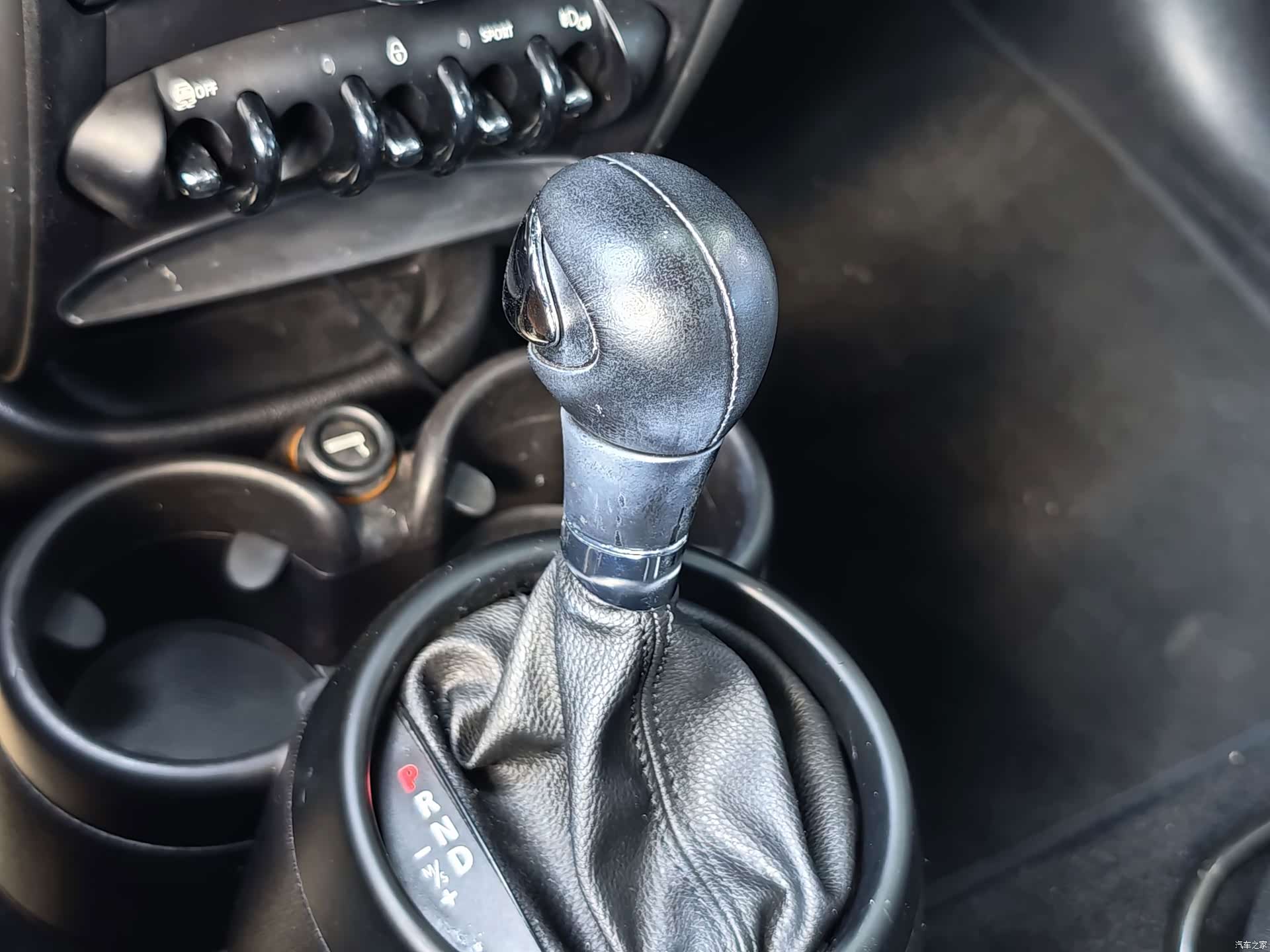 Mini Countryman, 2015 32