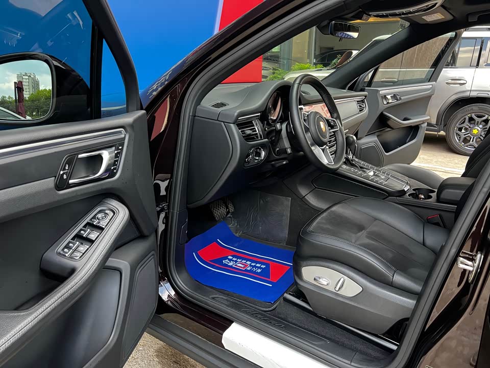 Porsche Macan Porsche Macan