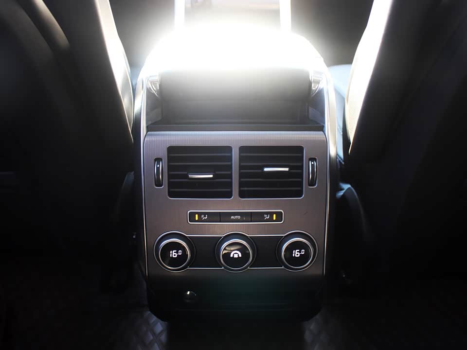 Land Rover Range Rover Sport Land Rover Range Rover Sport