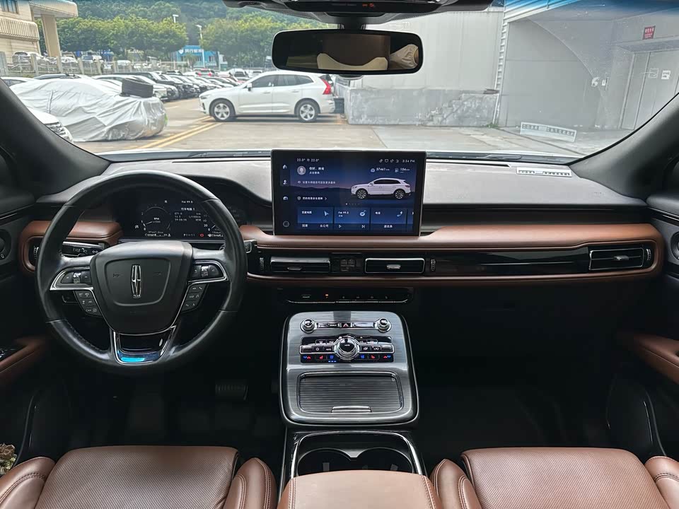 Lincoln Navigator