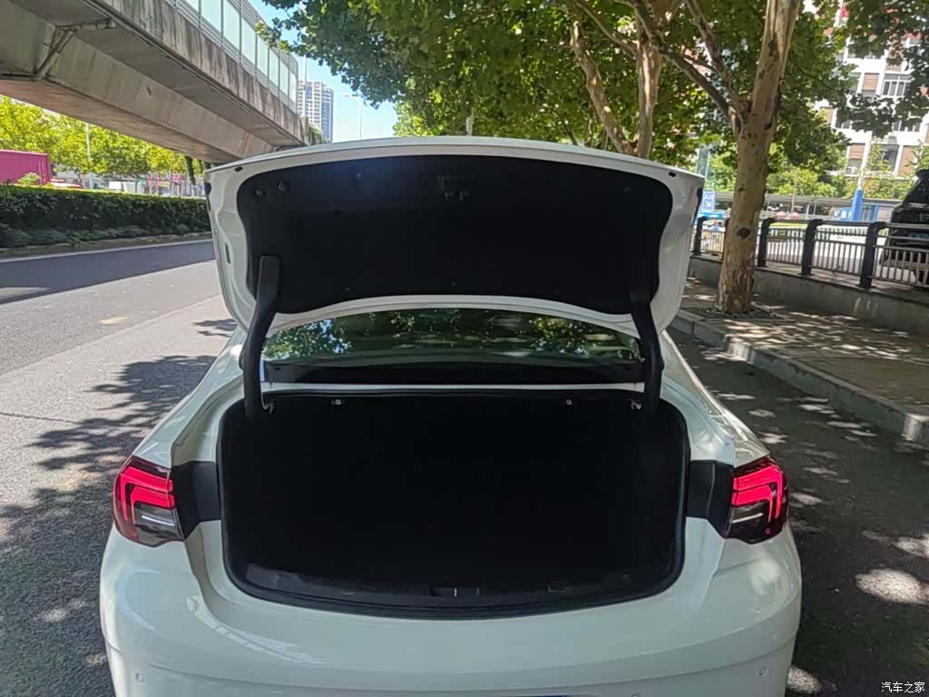 Buick Regal, 2019 19