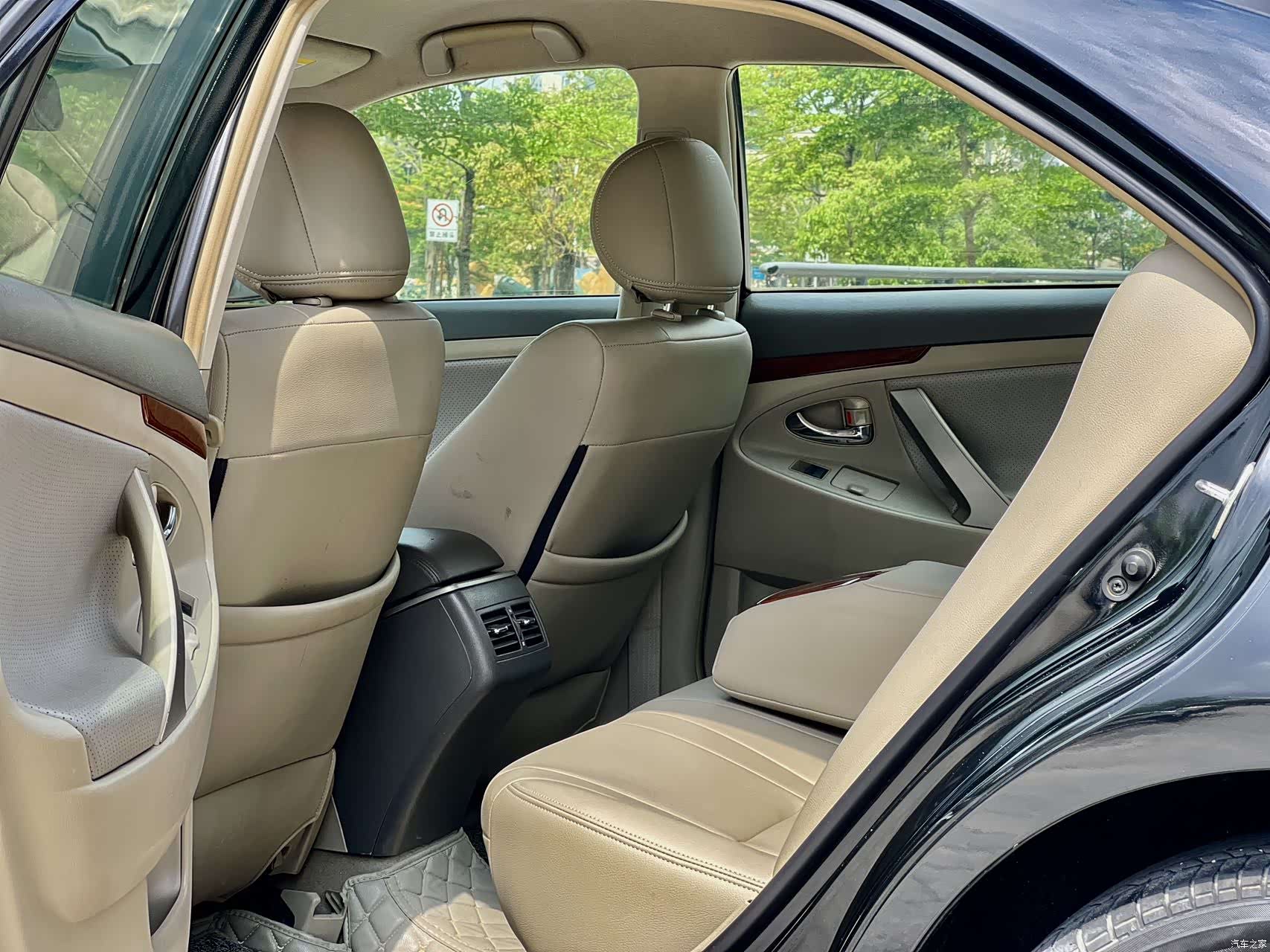 Toyota Camry, 2014 6