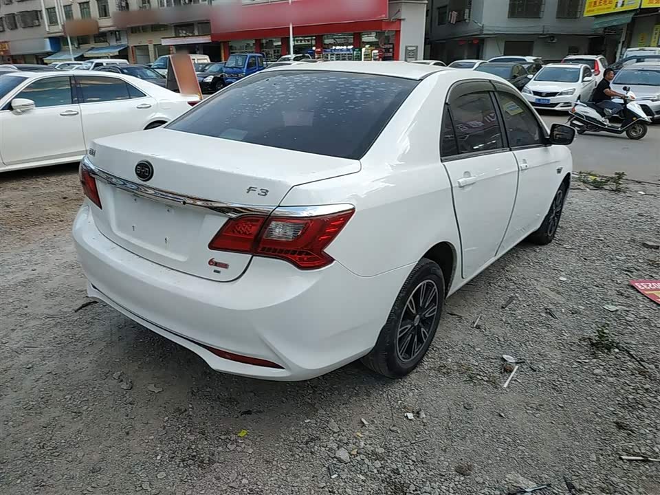 BYD F3