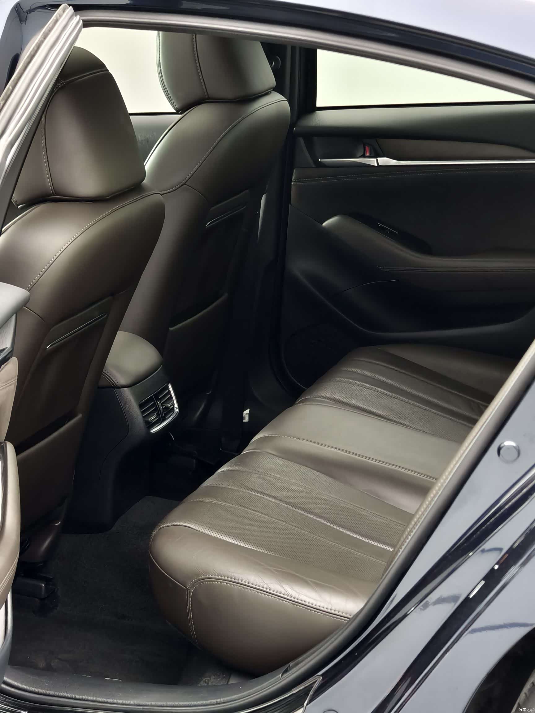 Mazda Atenza, 2020 6