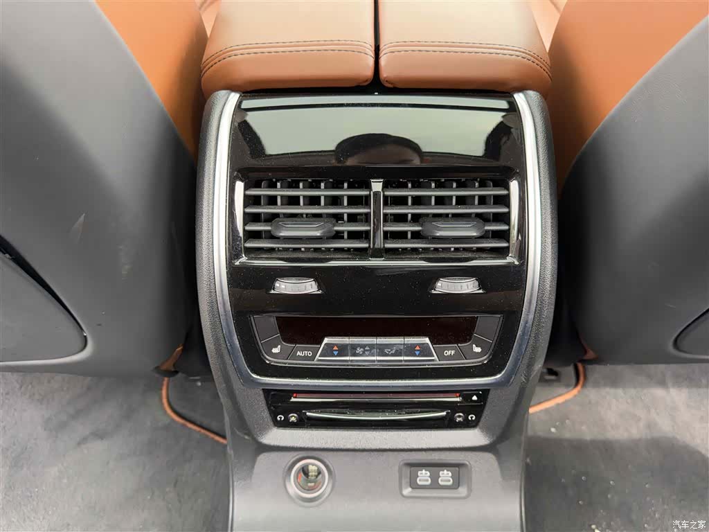 BMW X7, 2021 12
