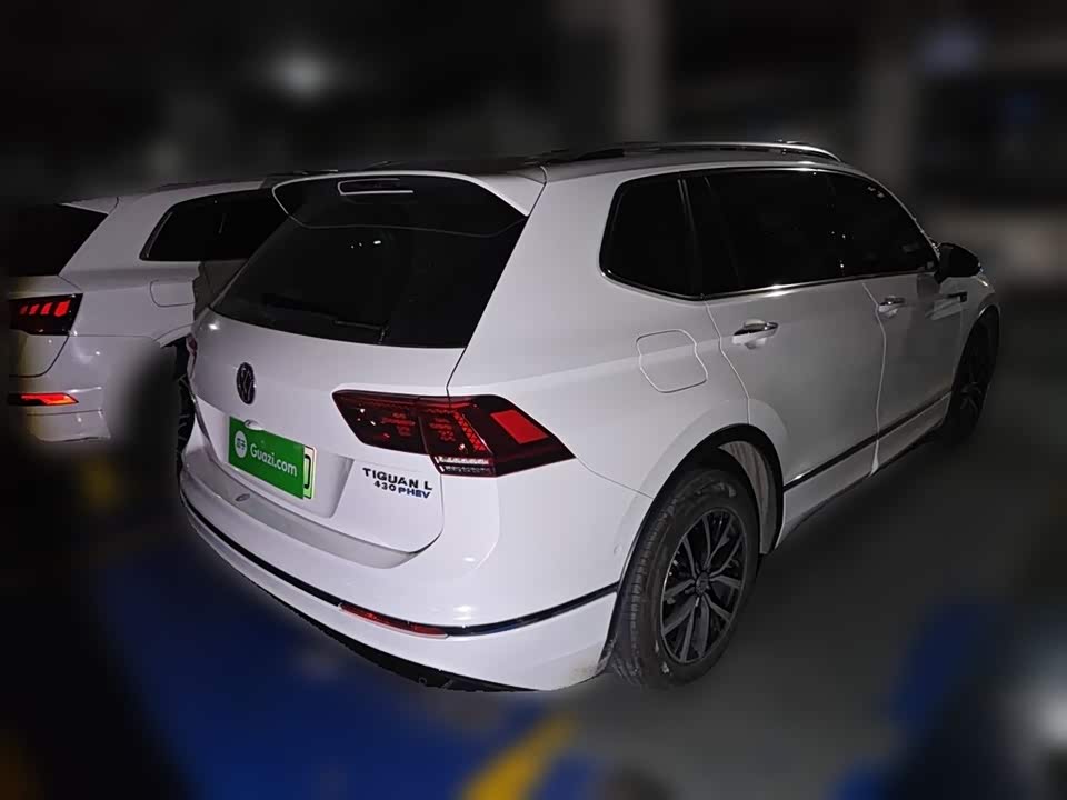 Volkswagen Tiguan L