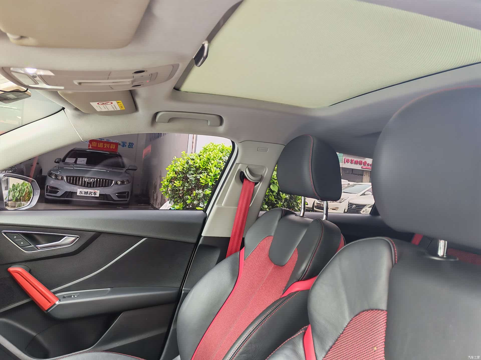 Audi Q2L, 2019 17
