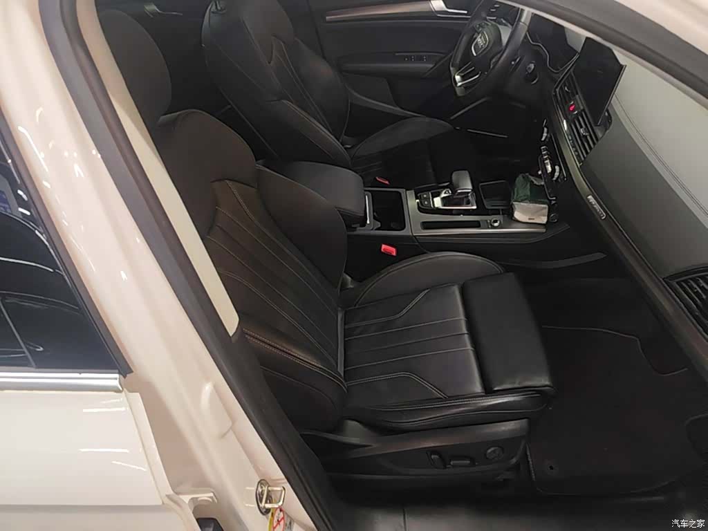 Audi Q5L, 2021 25