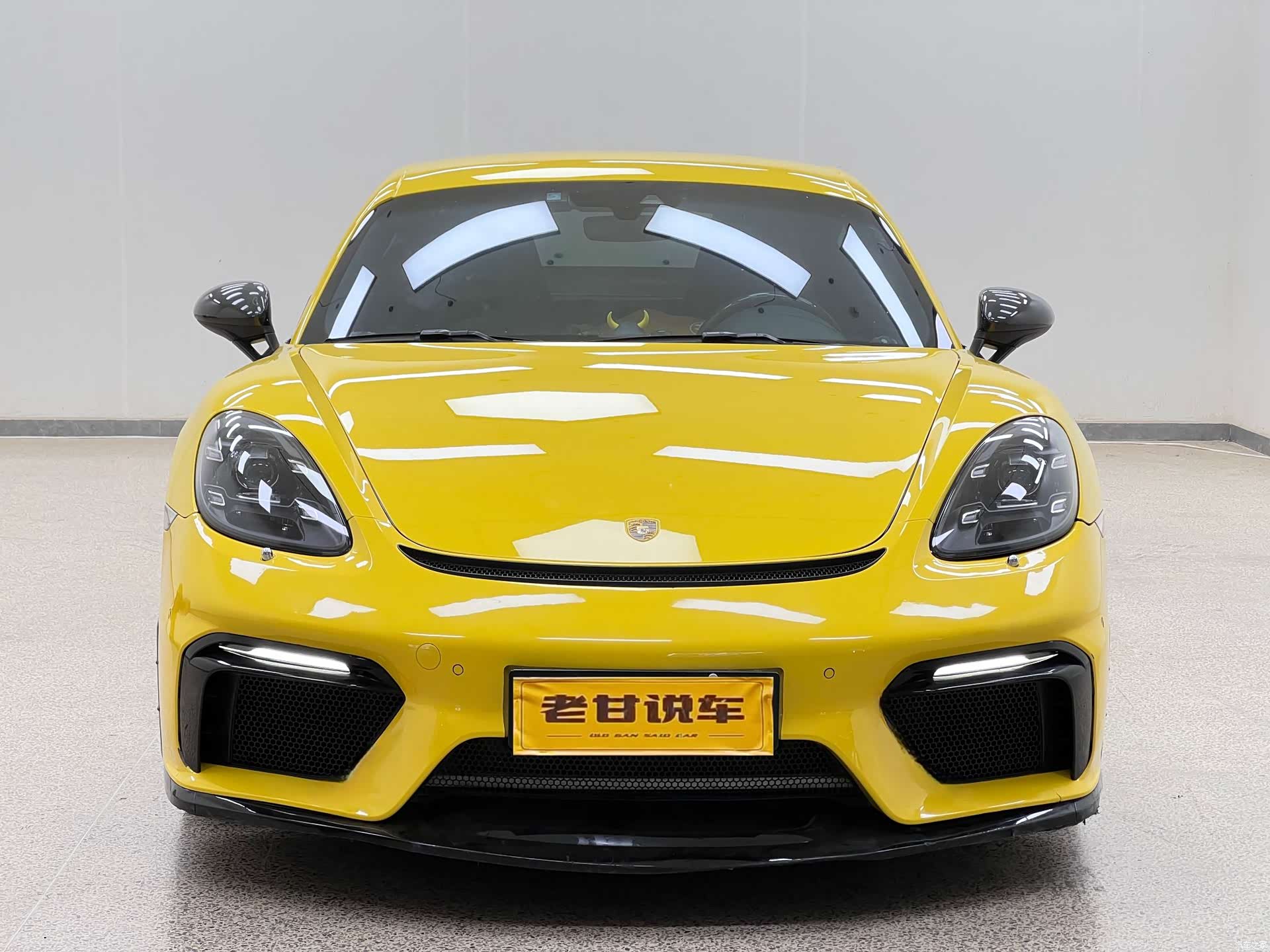 Porsche Cayman, 2017 3
