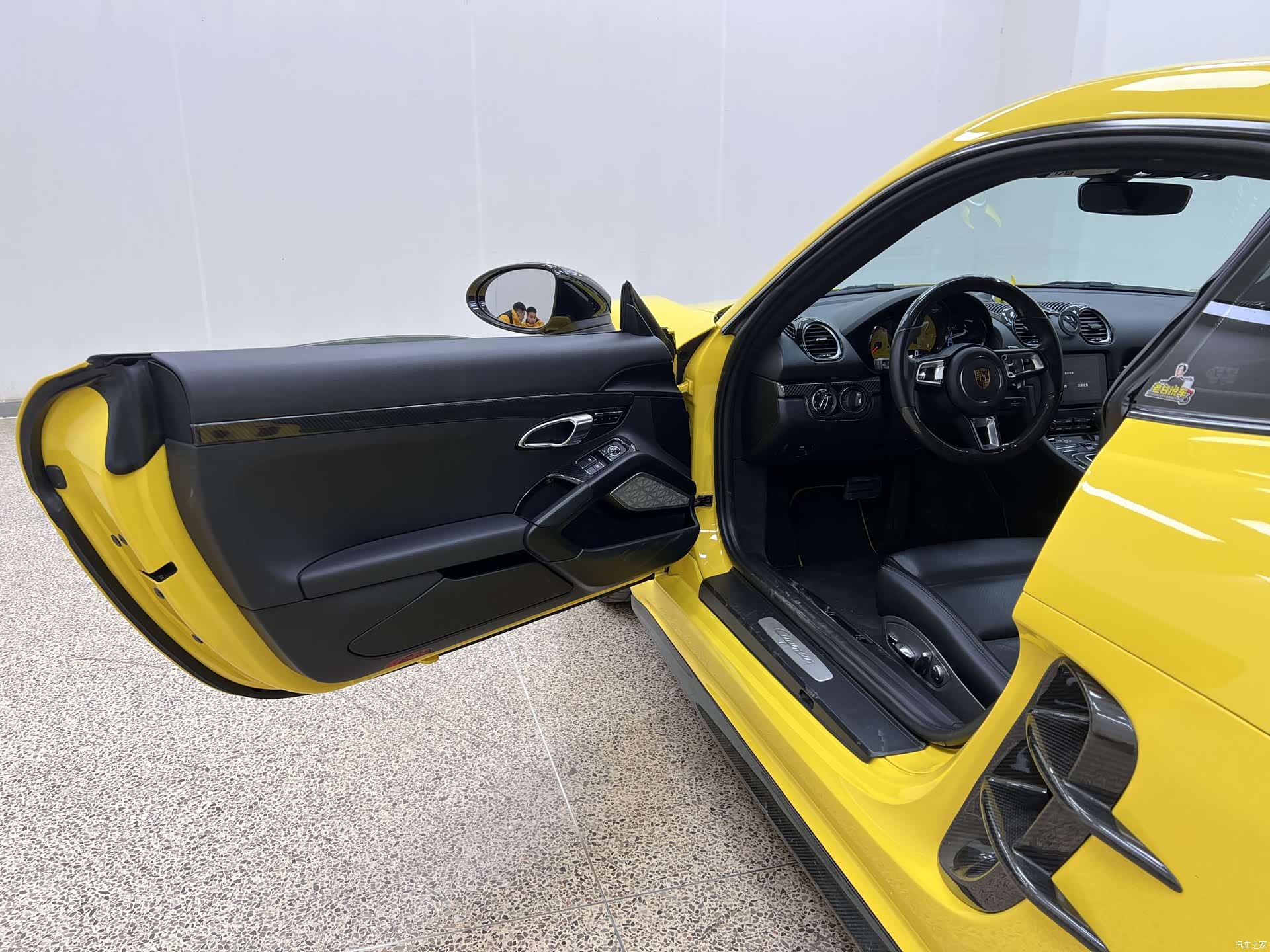 Porsche Cayman, 2017 14