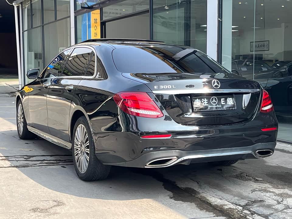 Mercedes-Benz E-class Mercedes-Benz E-class