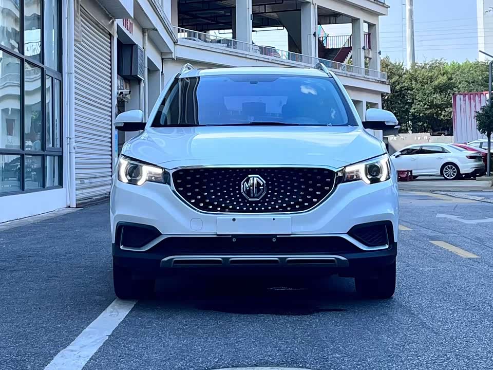 MG EZS pure electric