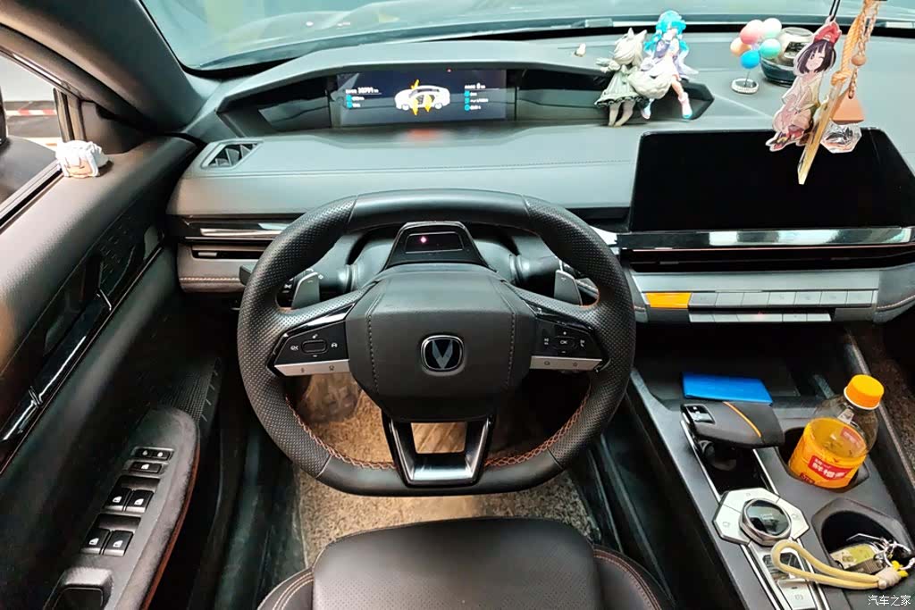 Changan UNI-V, 2022 15