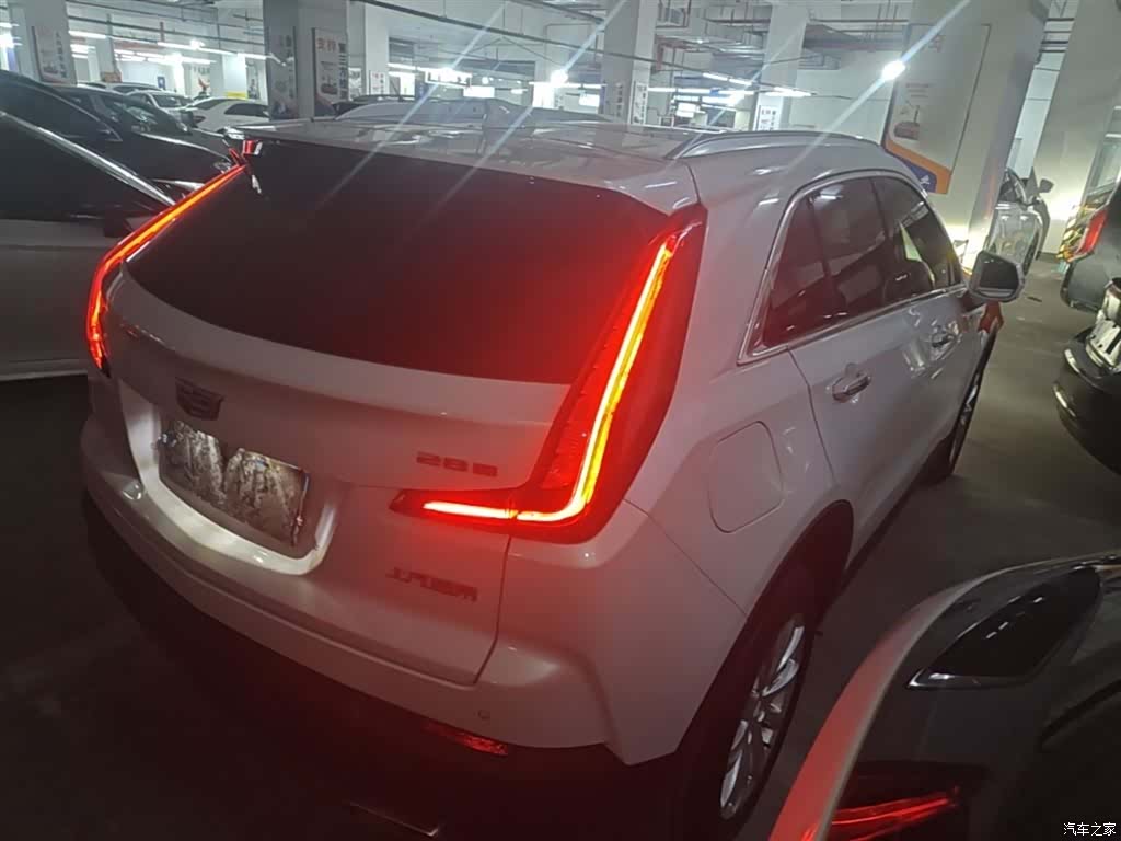 Cadillac XT4, 2023 7