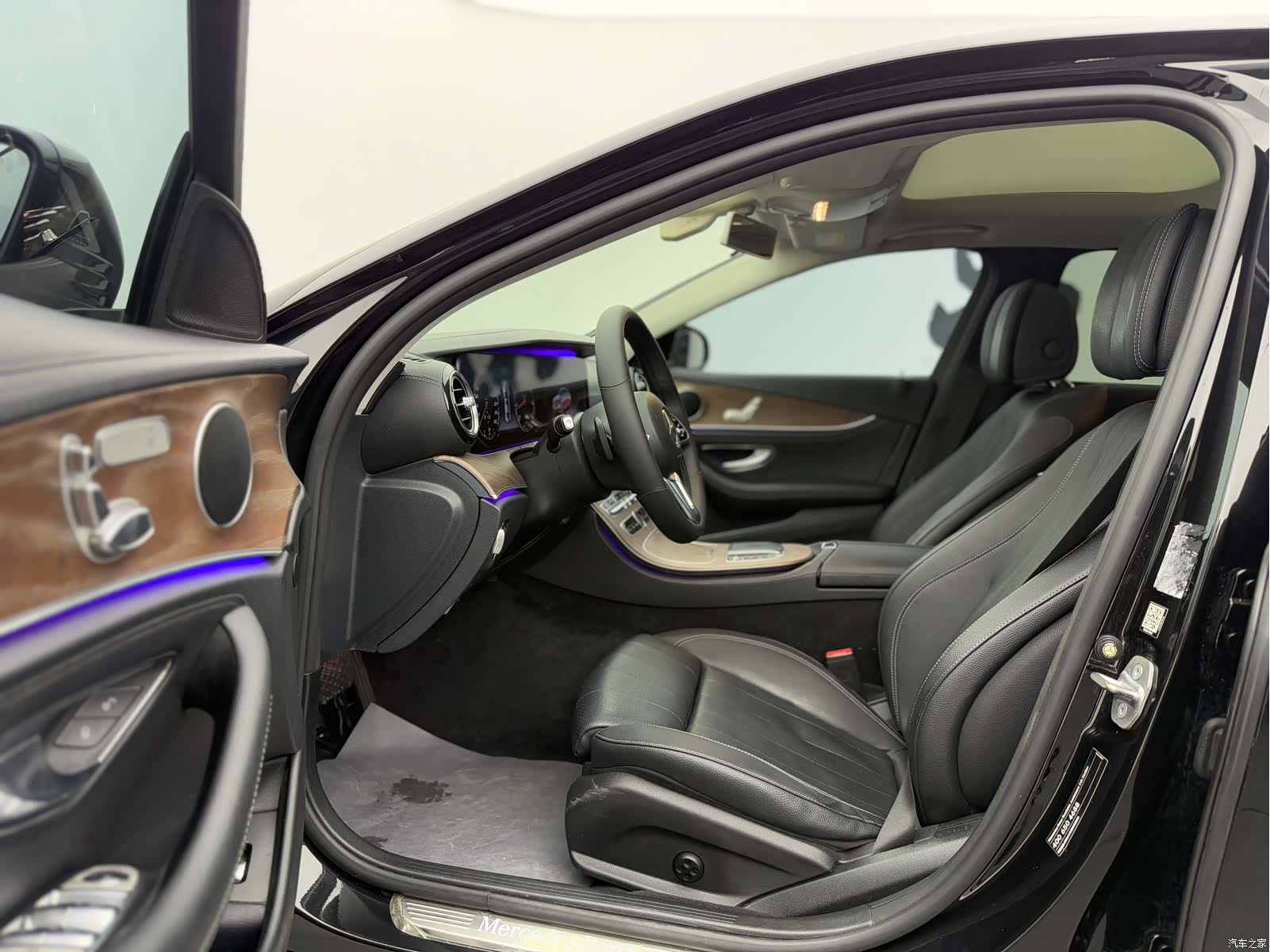 Mercedes-Benz E-Class, 2020 все фото