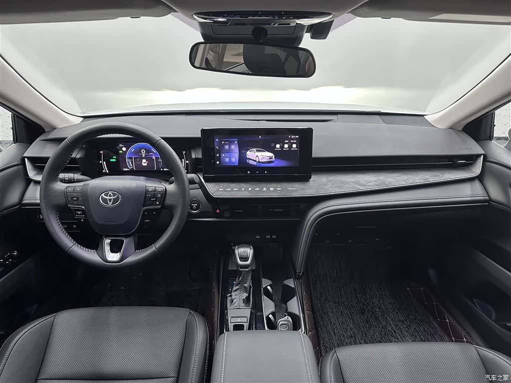 Toyota Camry, 2024 16