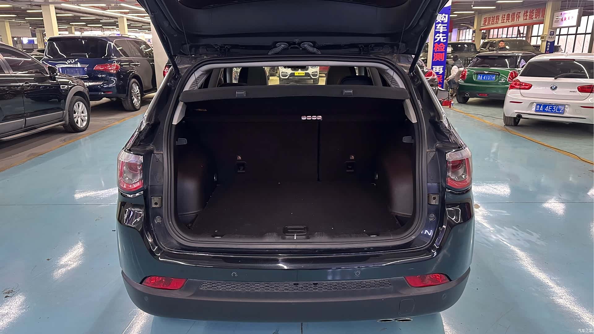Jeep Compass, 2021 11