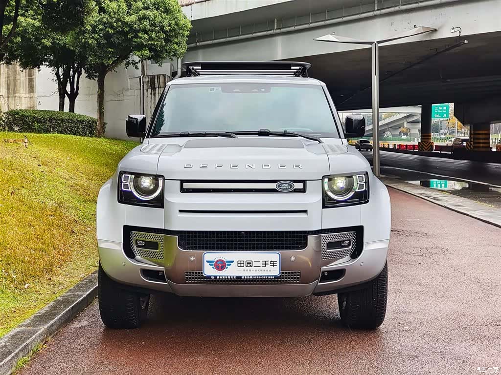 Land Rover Defender, 2022 2