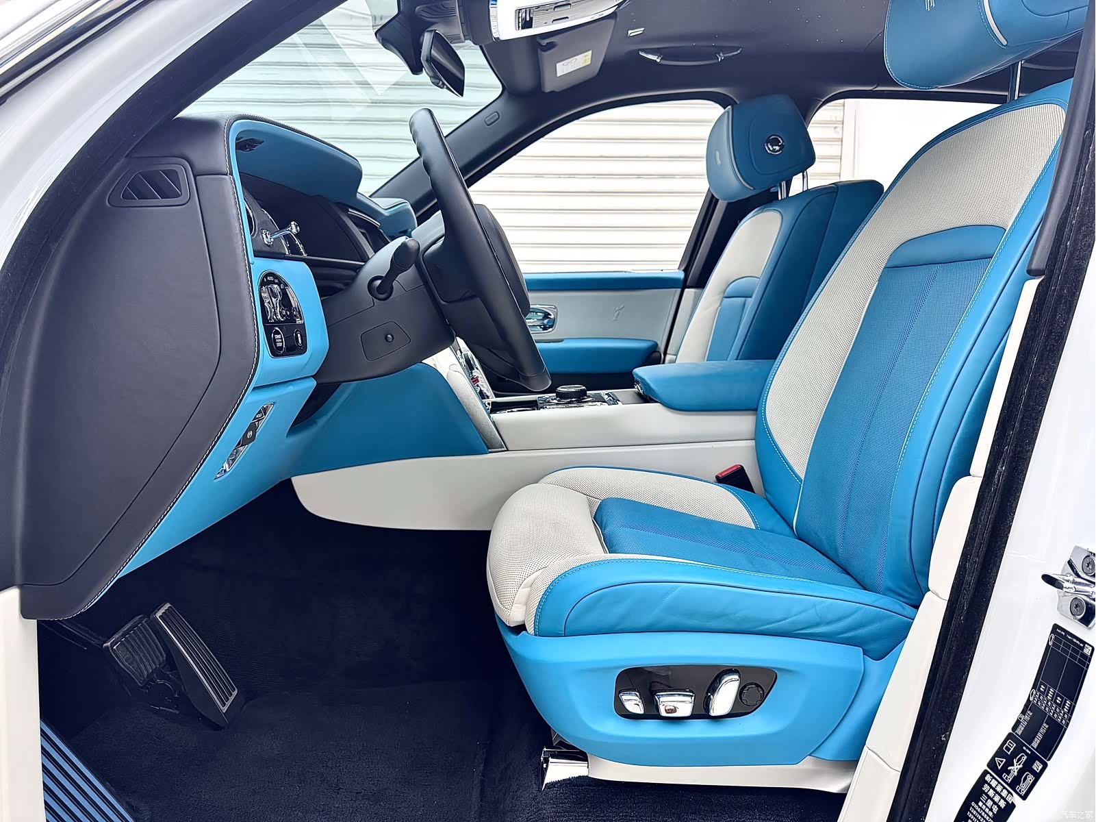 Rolls-Royce Cullinan, 2021 12