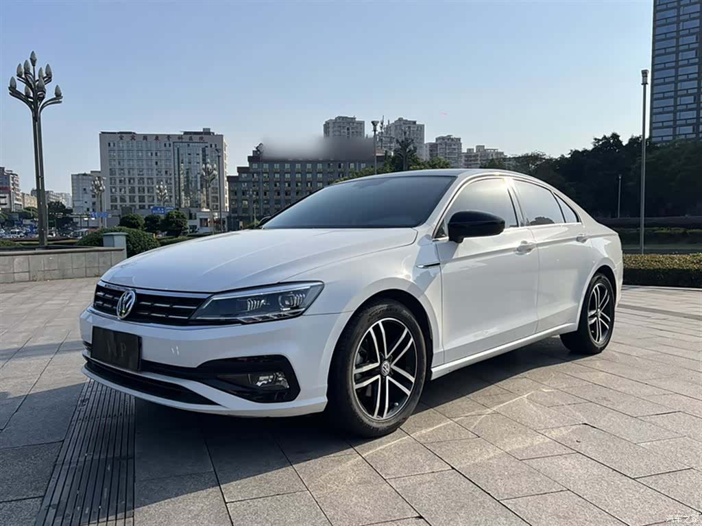 Volkswagen Lamando