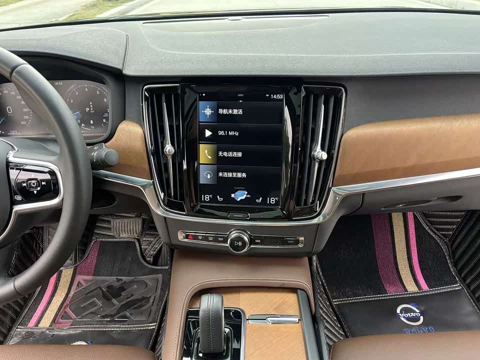 Volvo S90
