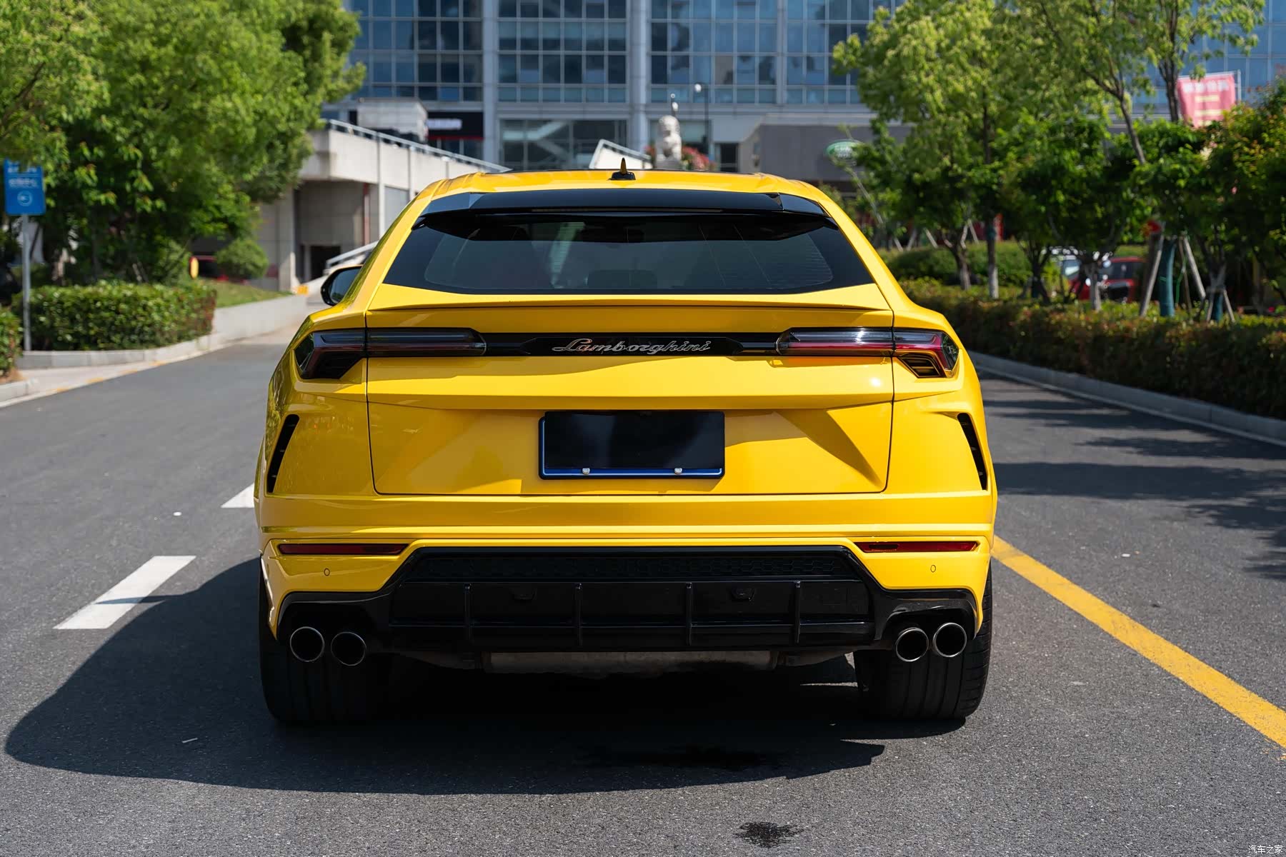 Lamborghini Urus, 2020 15