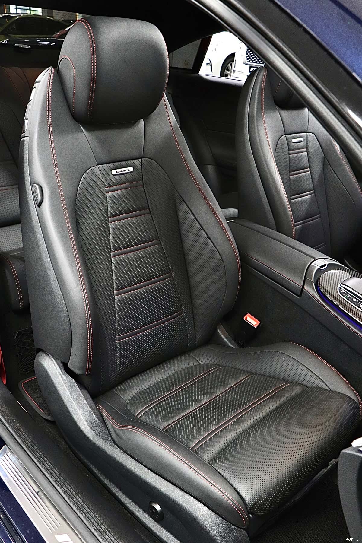 Mercedes-Benz E-Class, 2019 14