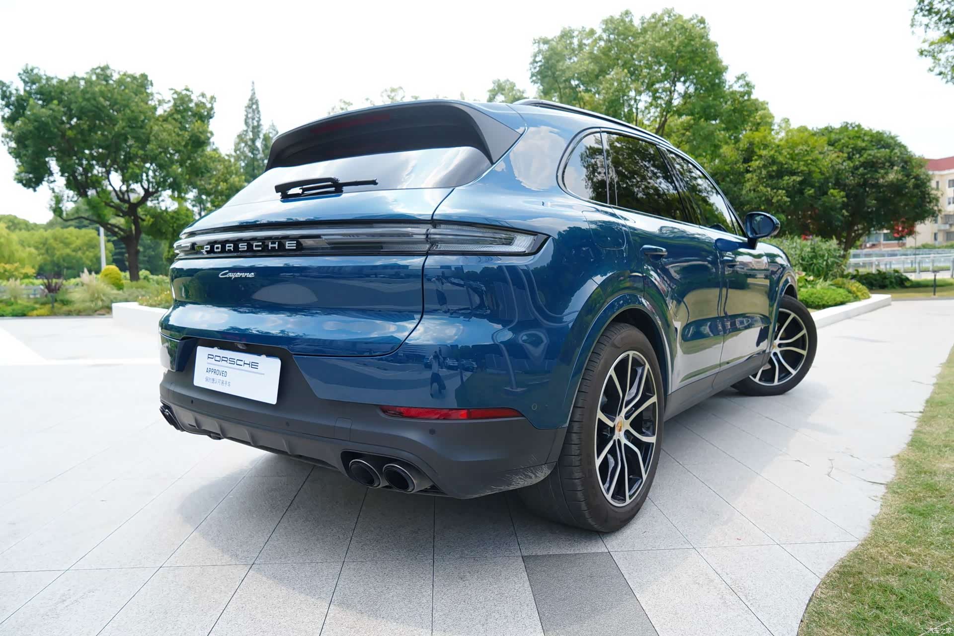 Porsche Cayenne, 2024 9