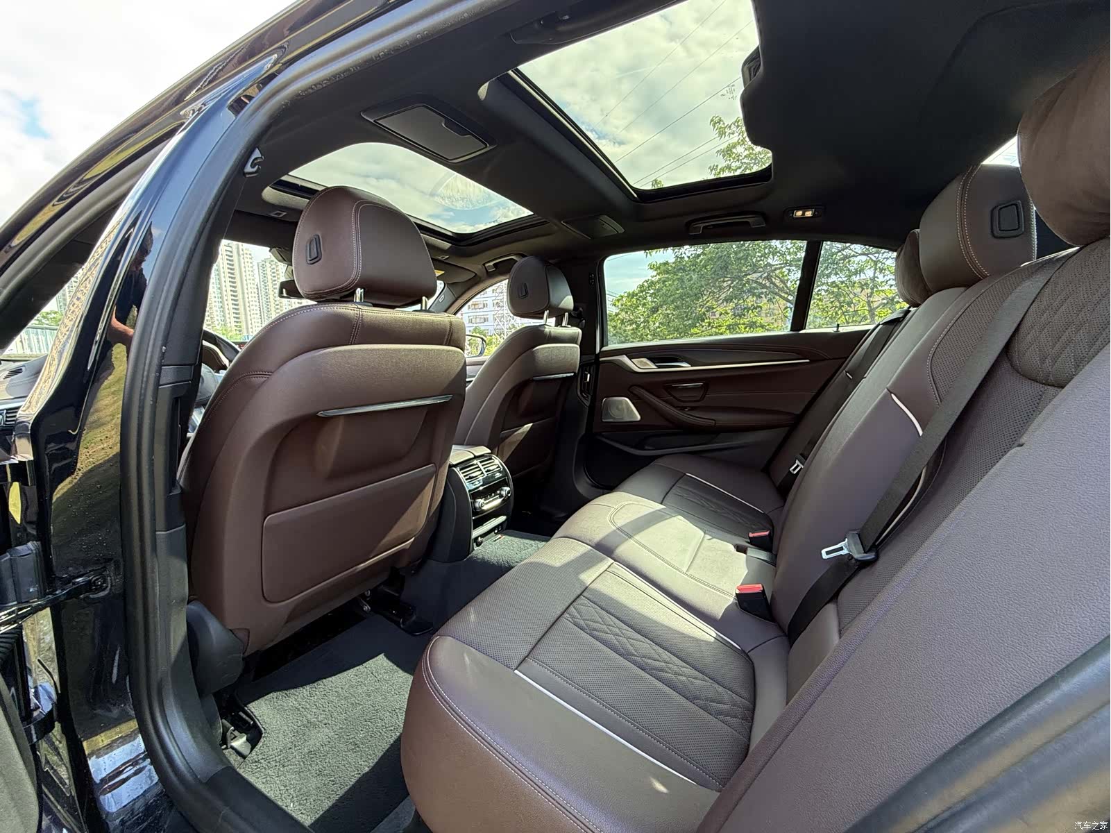 BMW 5 Series, 2021 8