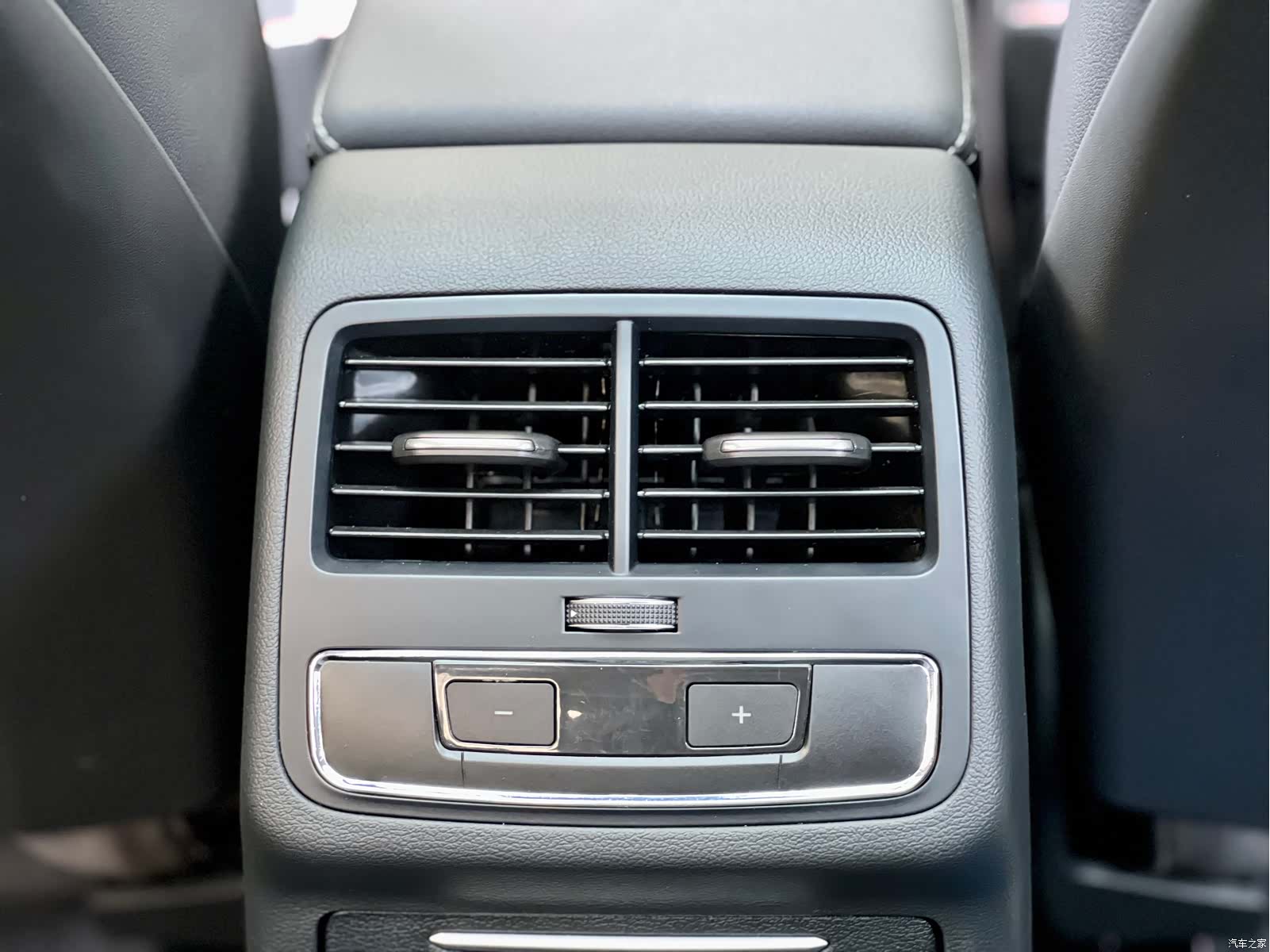 Audi A4L, 2022 18