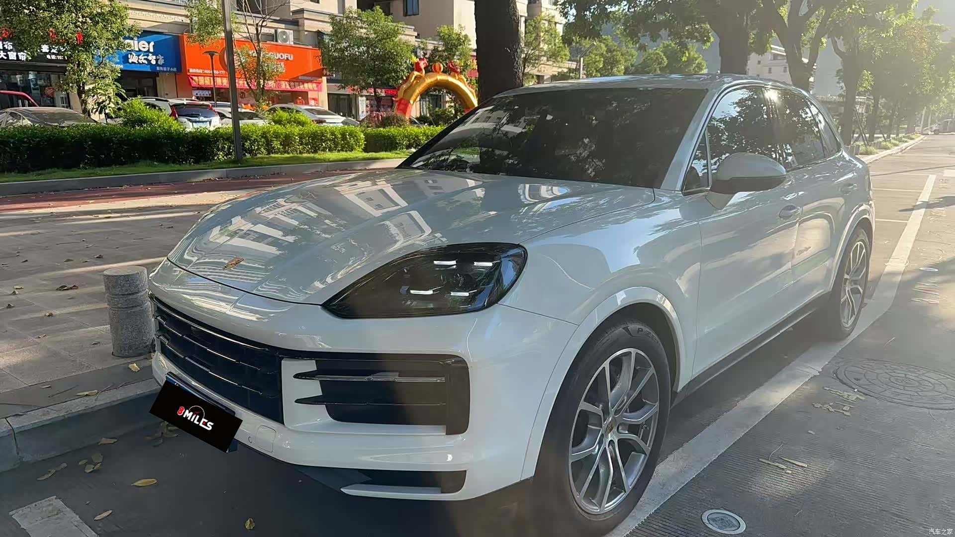 Porsche Cayenne, 2024 1