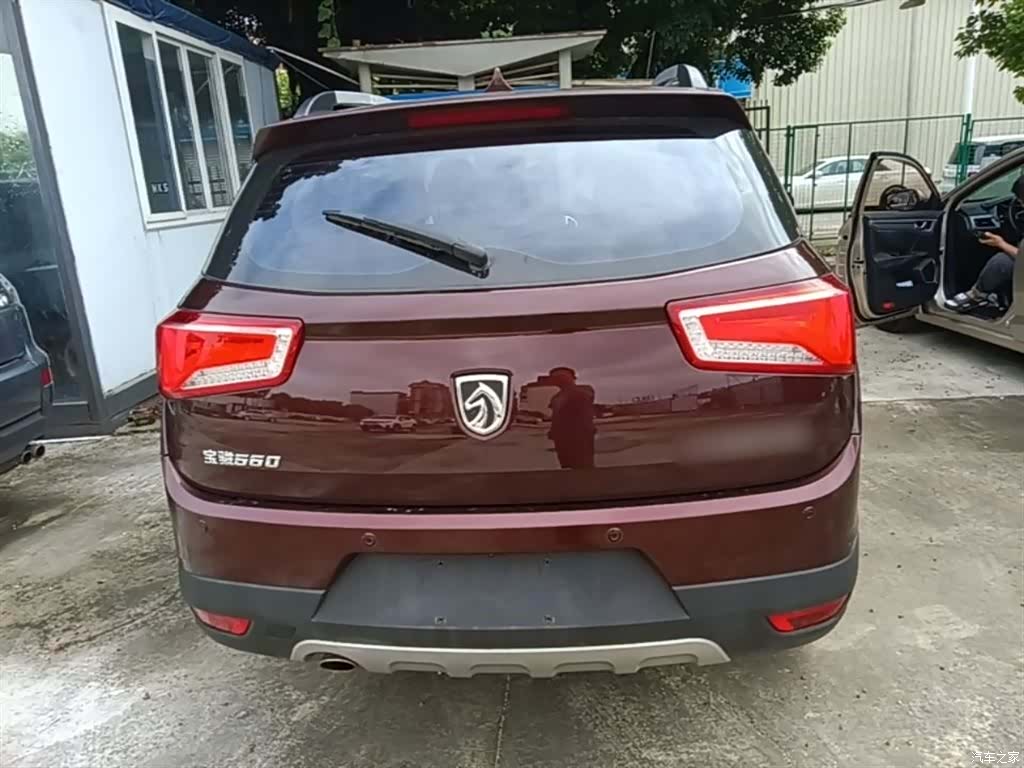 Wuling 560, 2016 все фото