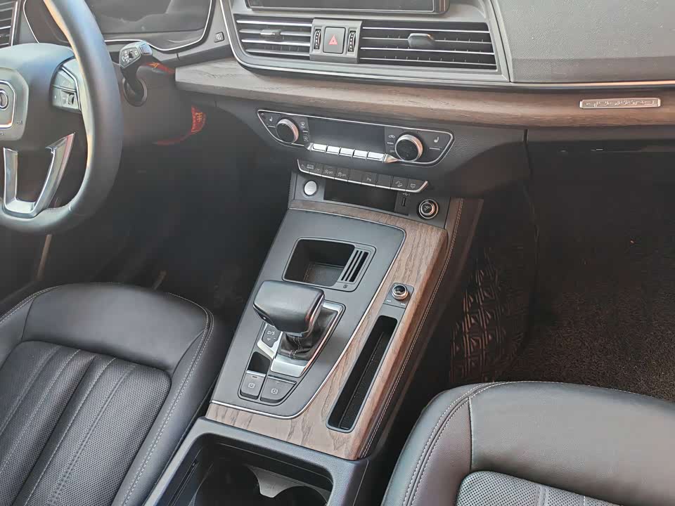 Audi Q5L Audi Q5L
