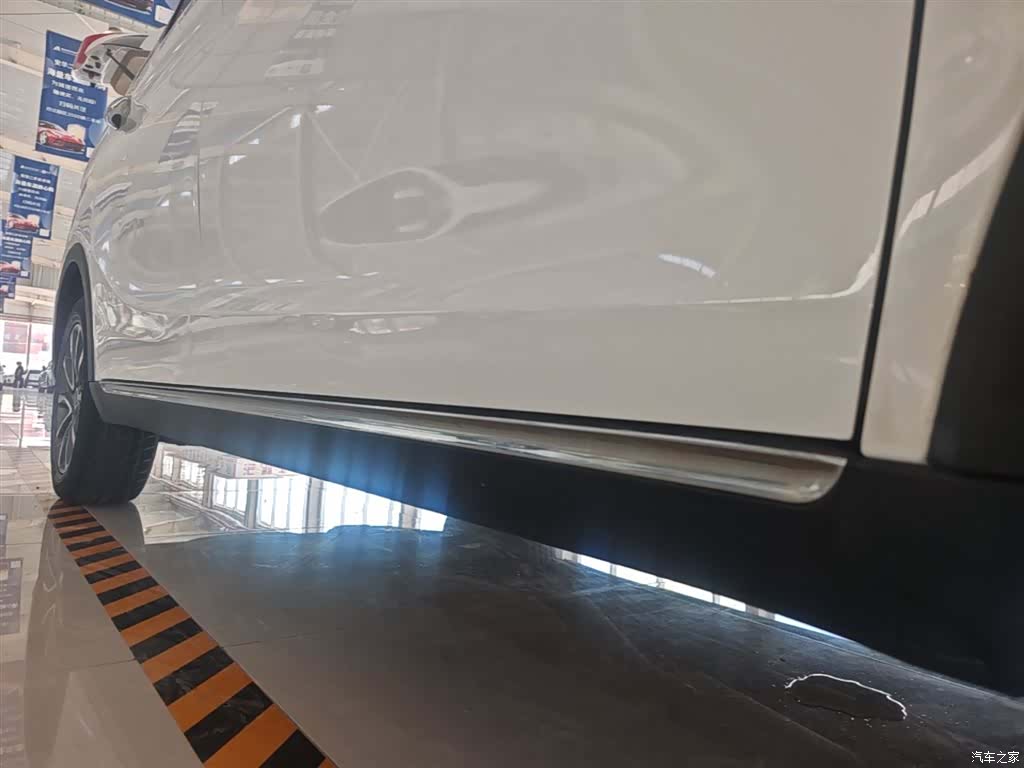 Wuling 730, 2018 21