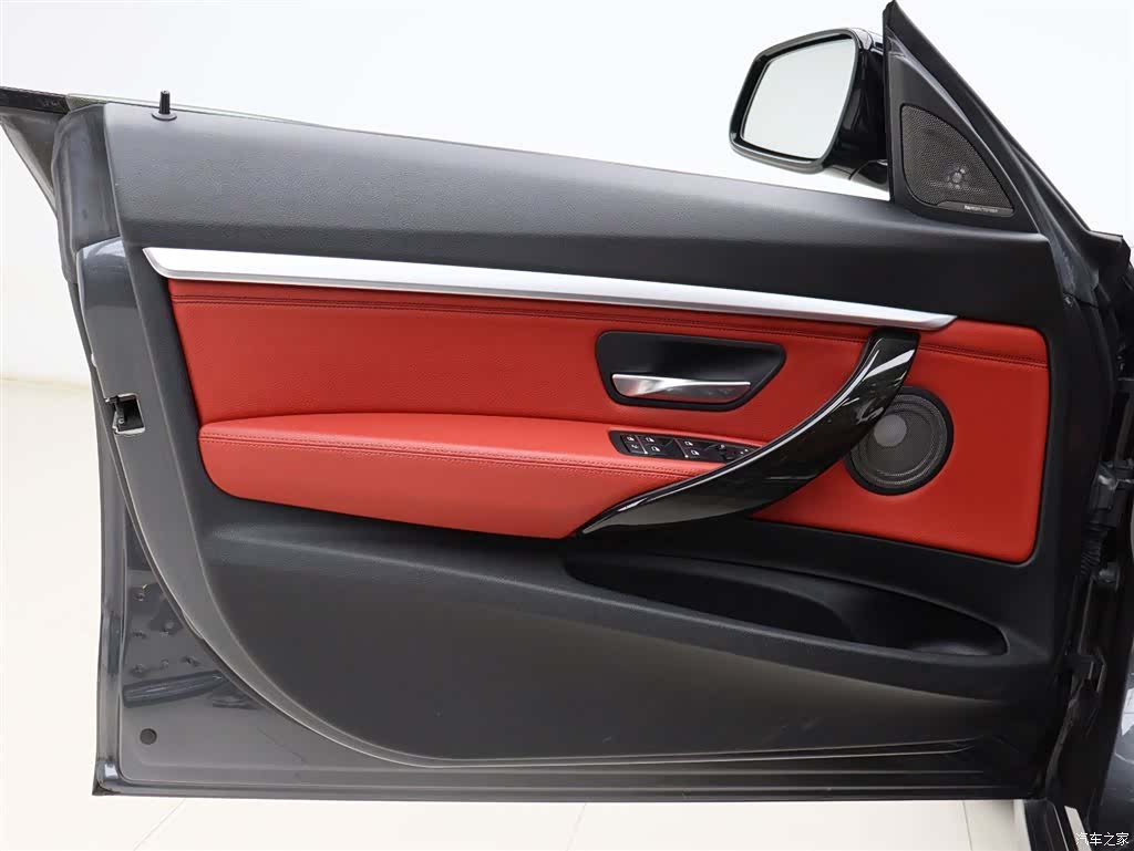 BMW 3 Series, 2020 все фото