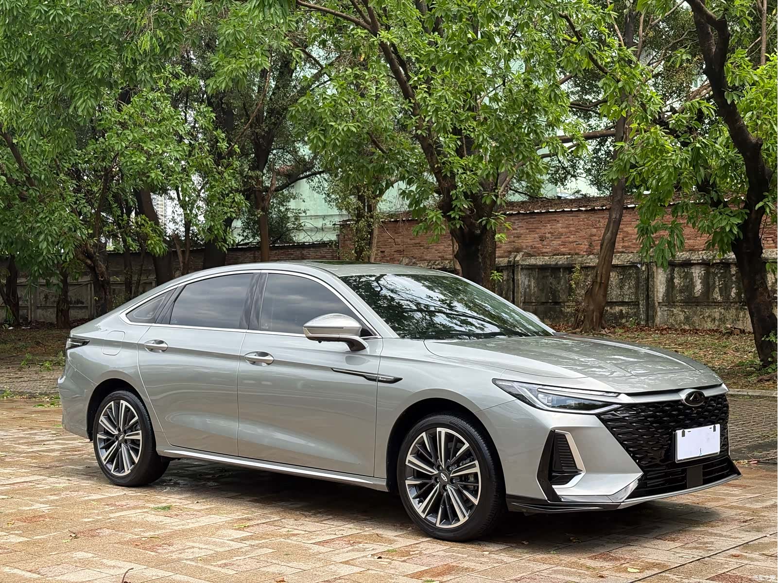 Chery Arrizo 8, 2024 3
