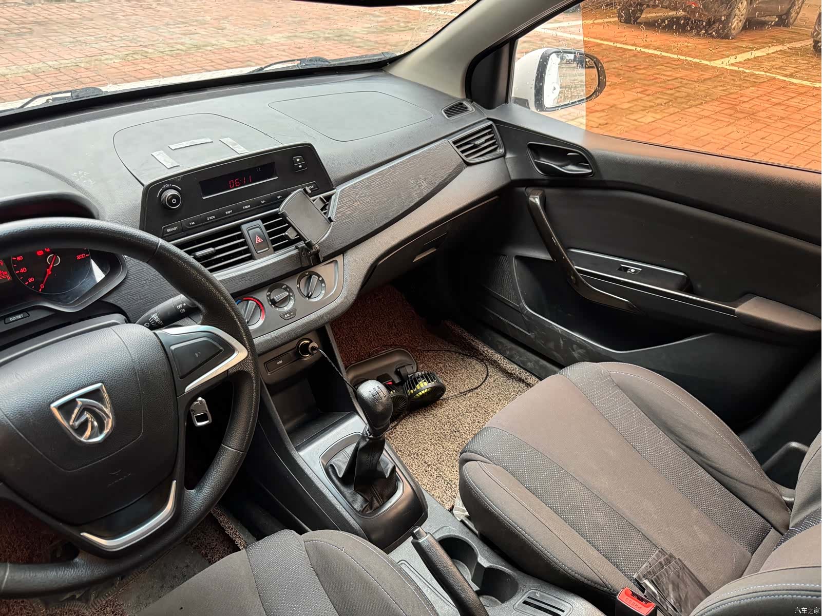 Wuling 310, 2018 15