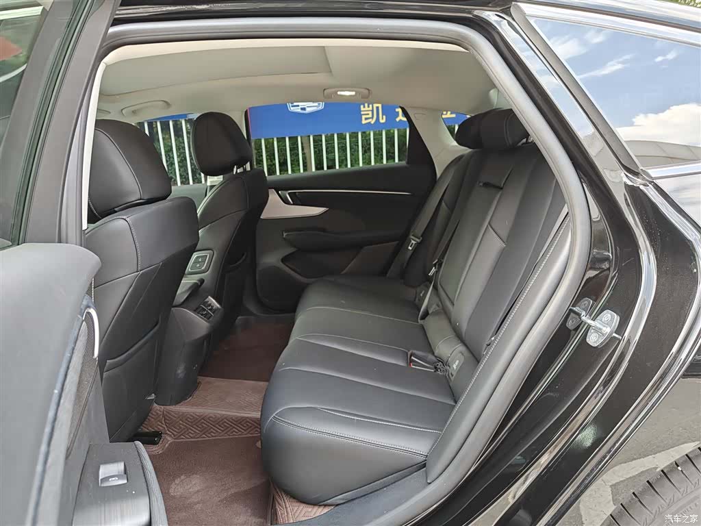 Buick LaCrosse, 2026 13