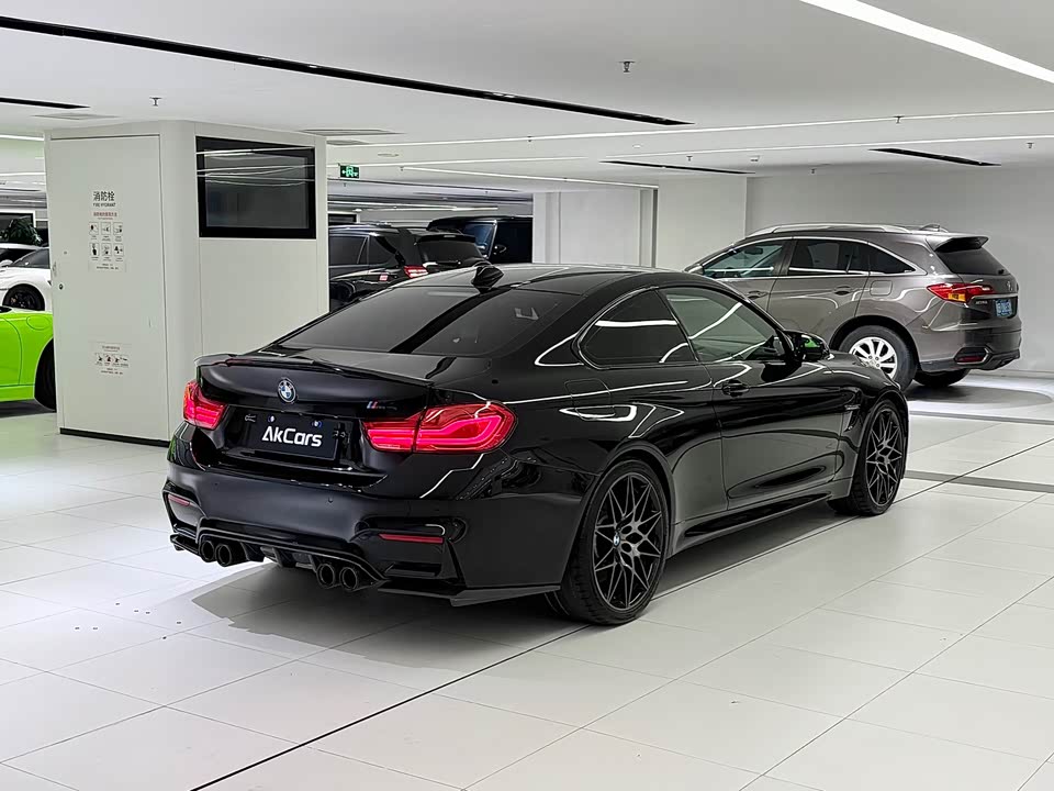 BMW M4