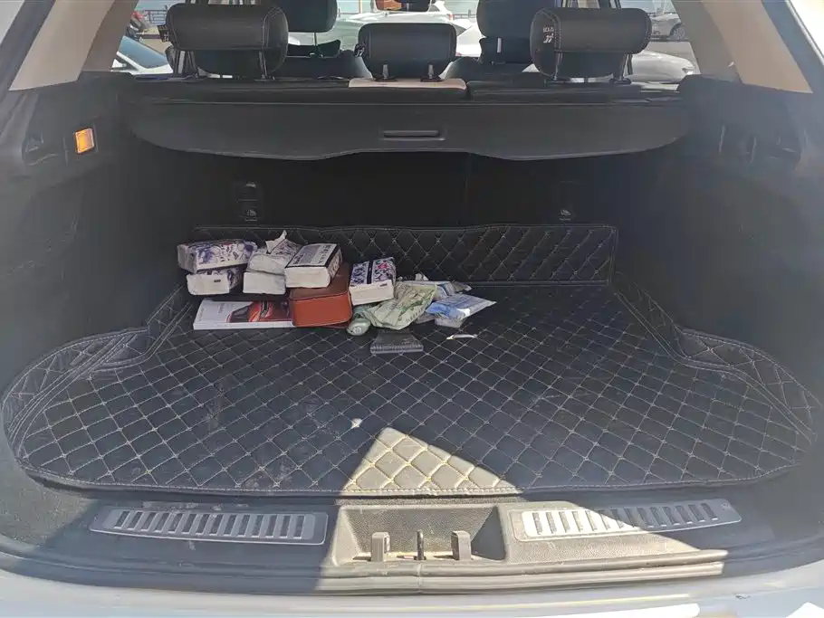 Exeed Chasing the wind