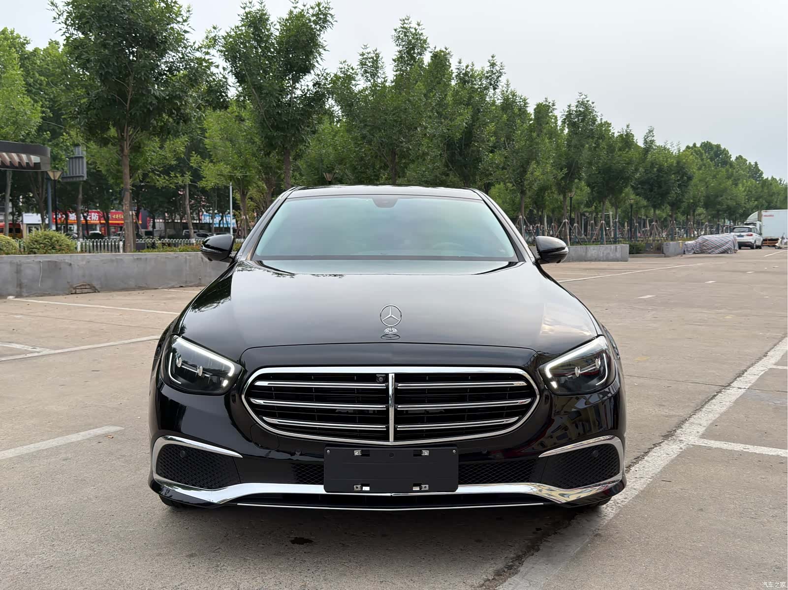 Mercedes-Benz E-Class, 2022 1