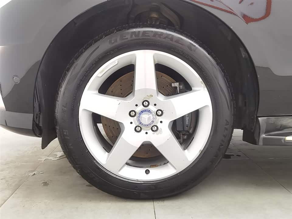 Mercedes-Benz M class