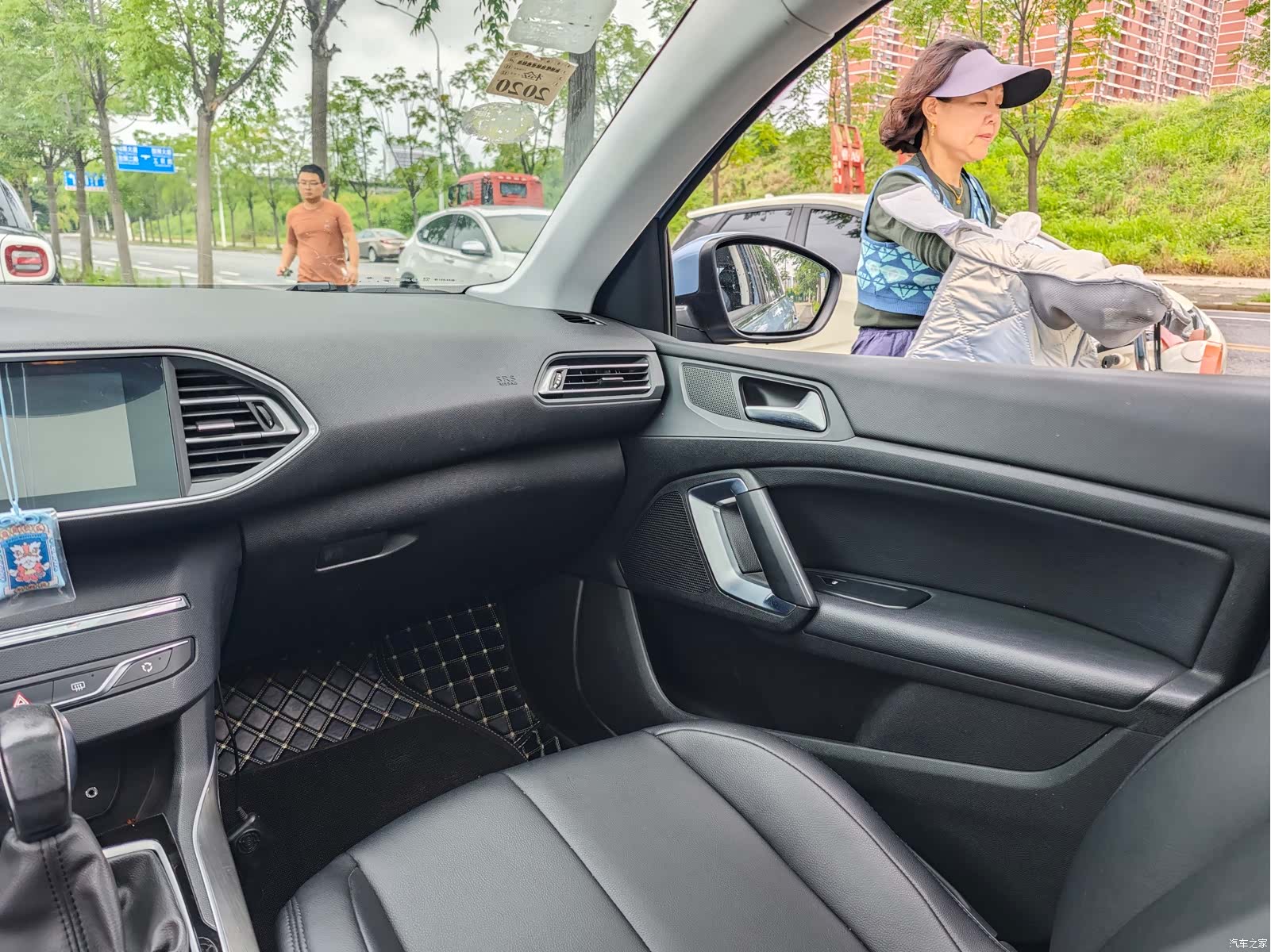 Peugeot 308, 2016 14