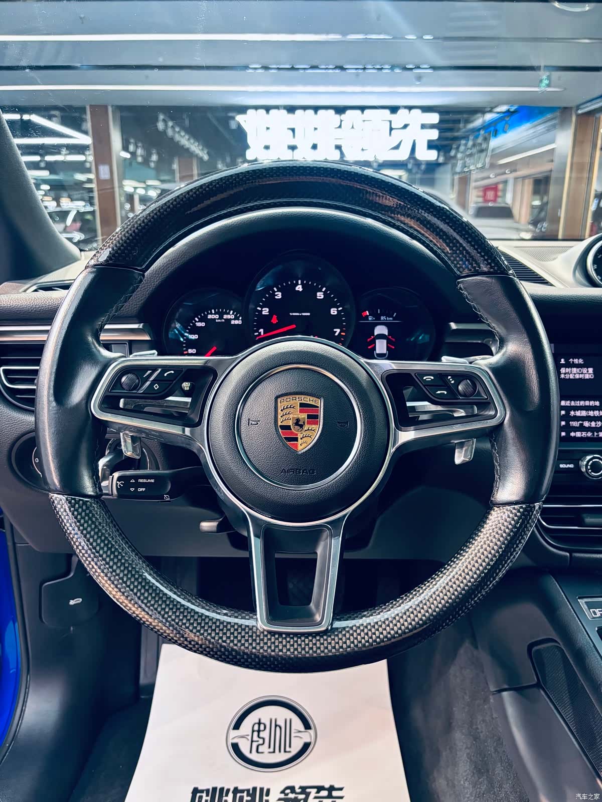 Porsche Macan, 2019 все фото