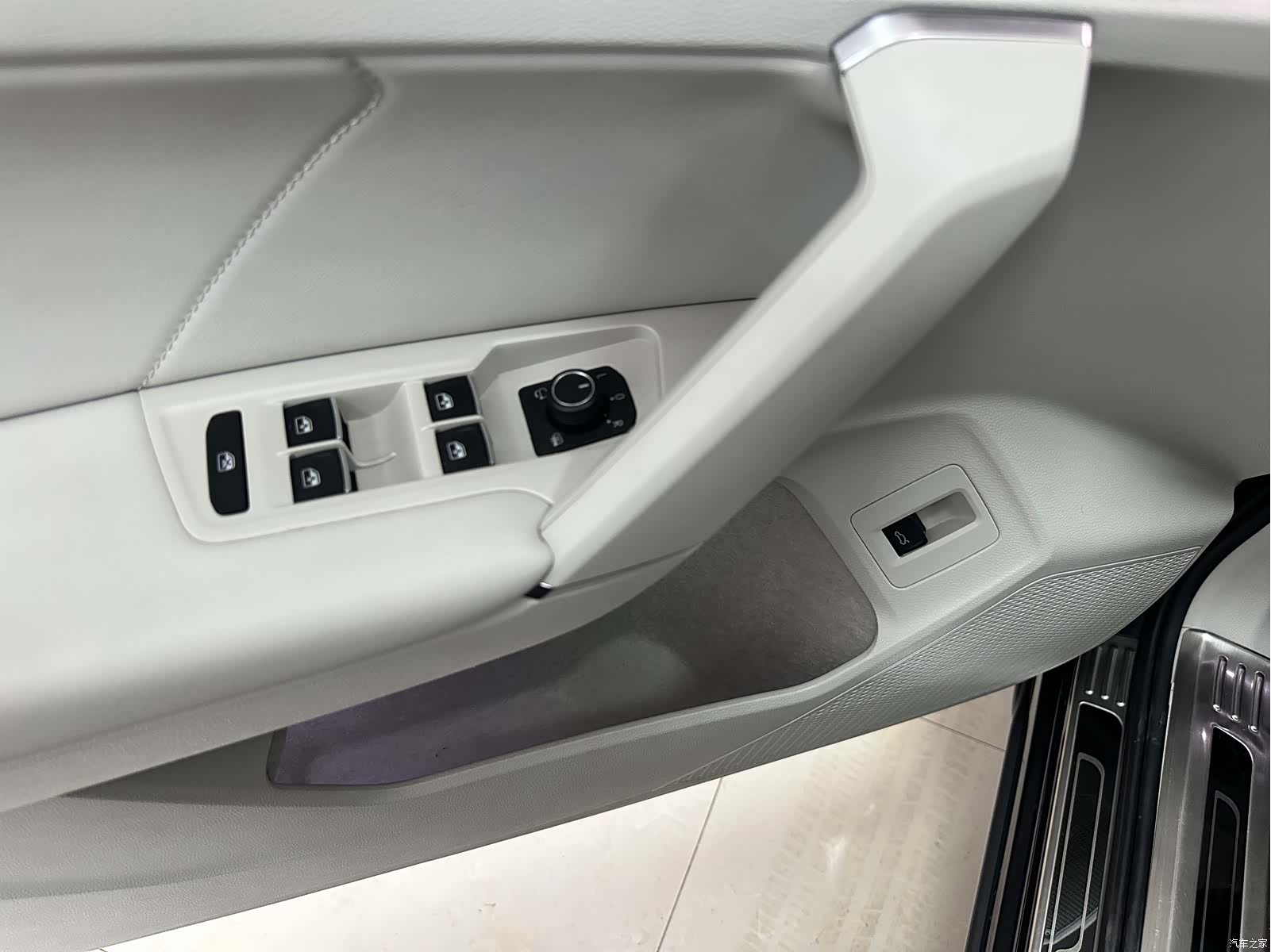 Volkswagen Tayron, 2023 10