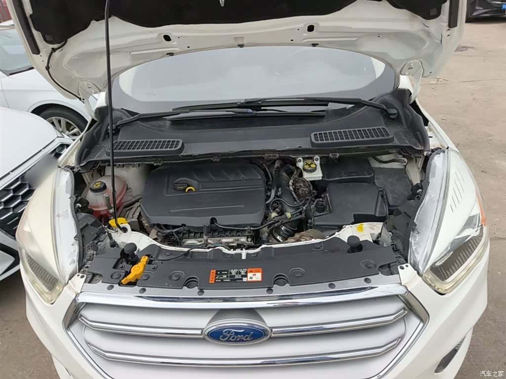 Ford Kuga, 2018 20